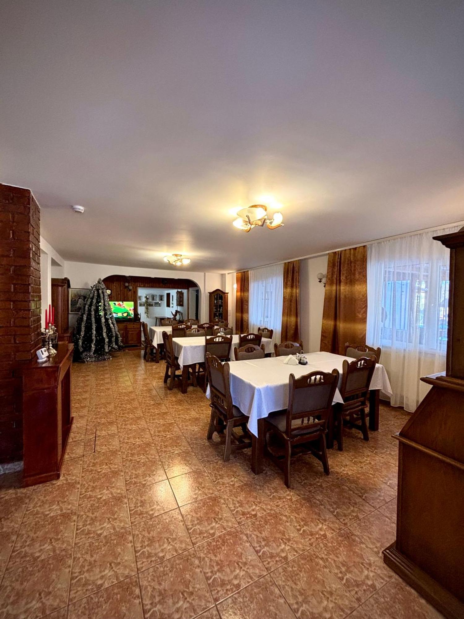 Pensiunea Casa-Stefanel Sadova  Bagian luar foto